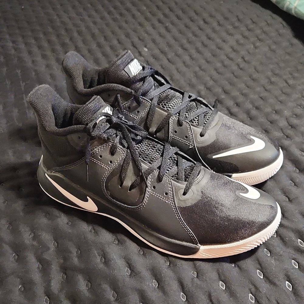 Men's Nike shoes